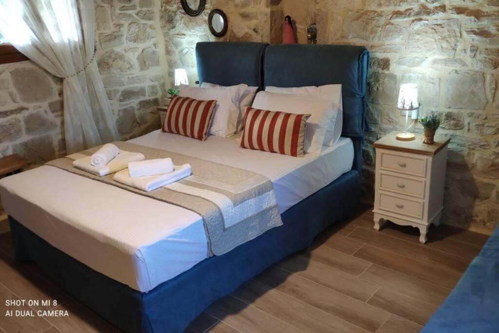 Stonehouse Olivelia - Afrathias Beach Tympaki Ngoại thất bức ảnh